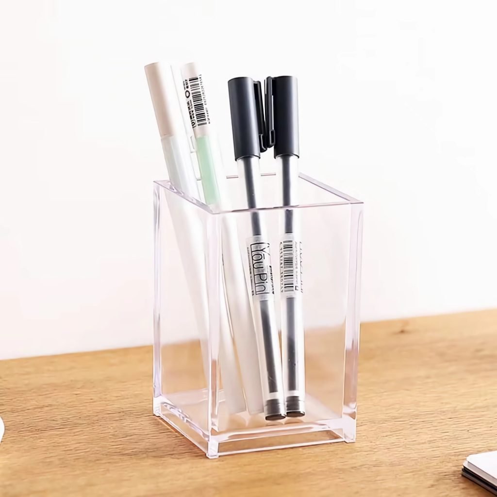 plastic cosmetic brush case